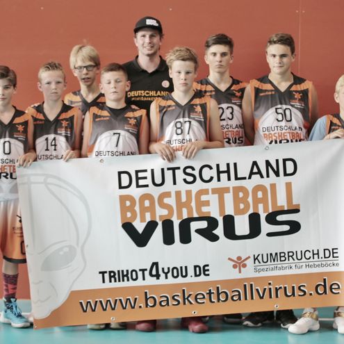 Basketball Virus Deutschland_UWG17_Teamfoto_edited1